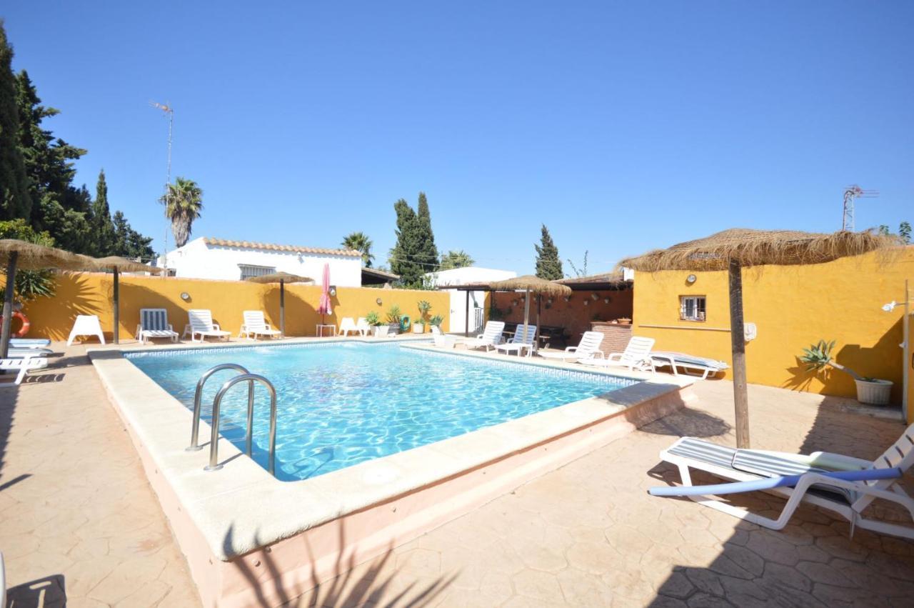 Estudios Con Piscina Compartida En Conil. カディス エクステリア 写真